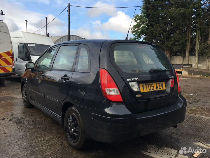 Разбор на запчасти Suzuki Liana