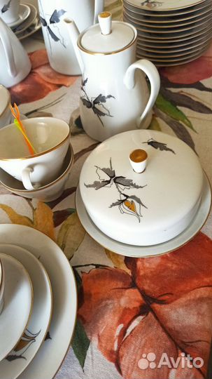 Чайно кофейный антикварный сервиз ГДР Черная роза