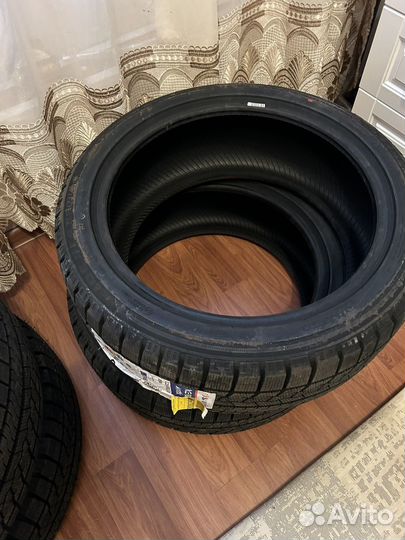 Sailun Ice Blazer Arctic 225/45 R18