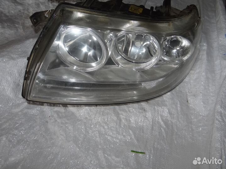 Продам фары на УАЗ Патриот