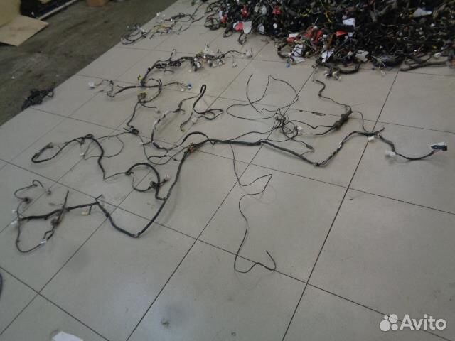 Проводка салона Toyota Yaris 2005-2011