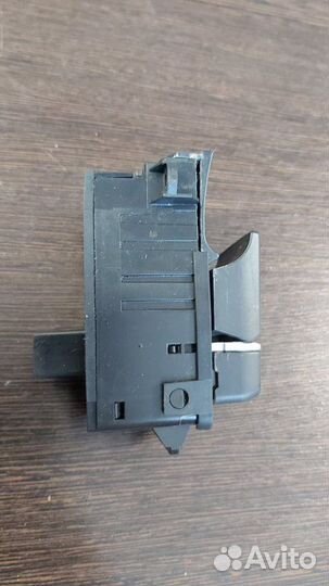 Кнопка стояночного тормоза Bmw 528I F10 N20B20A