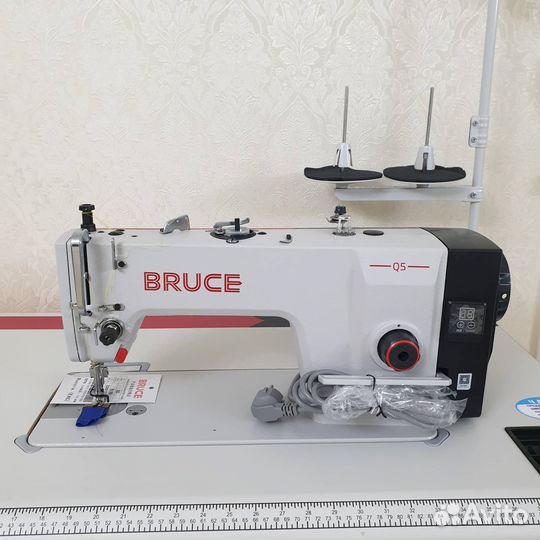 Швейная машина Bruce Q5