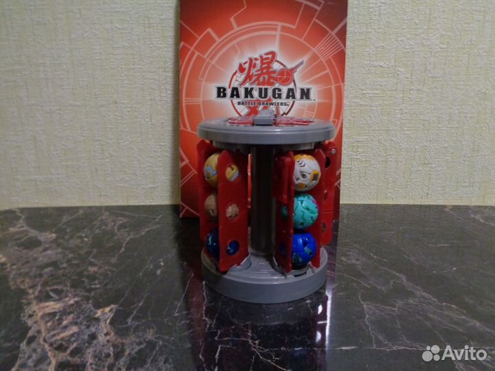 Цилиндр для хранения Bakugan