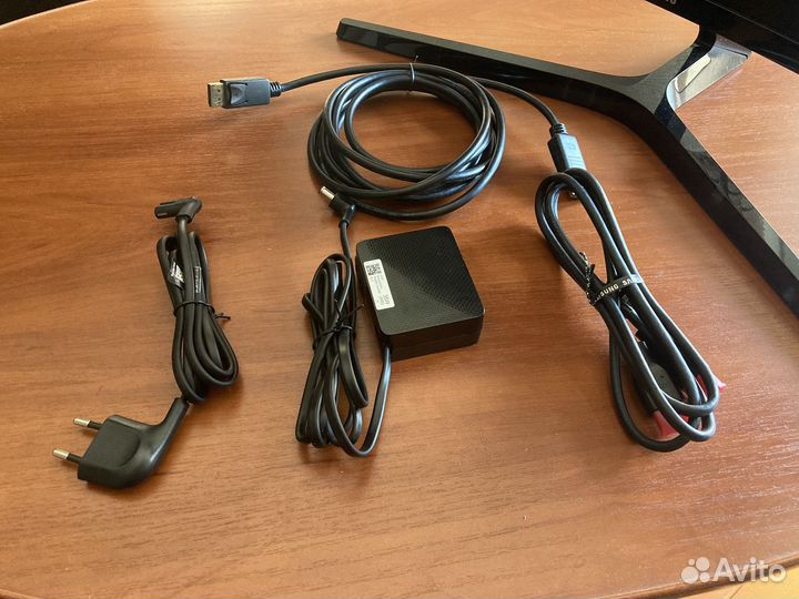 Монитор samsung c24rg50fqi