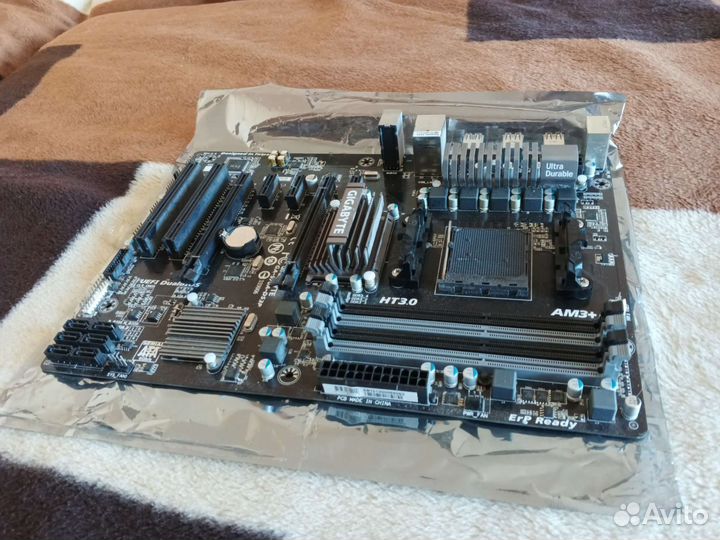 Материнская плата am3+