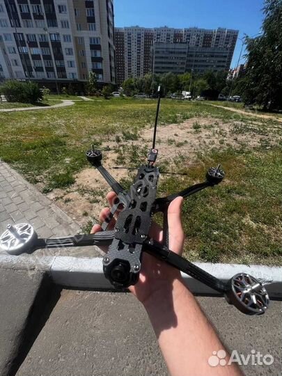 Квaдрокoптeр FPV рiranha 7 и 10 дюйм