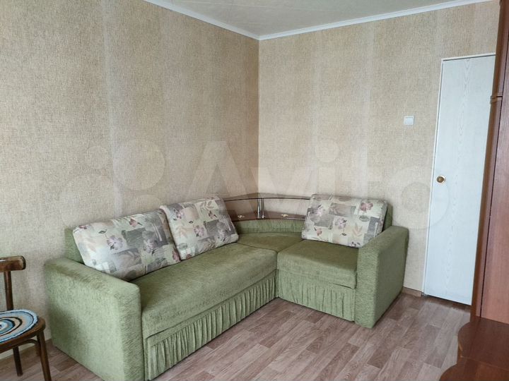 2-к. квартира, 56 м², 6/10 эт.