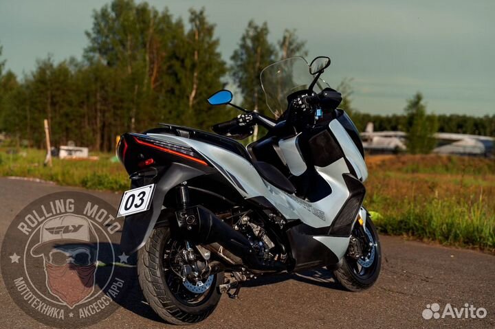 Макси-скутер Zontes ZT350-E silver новый