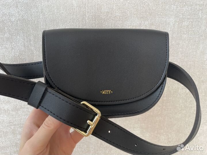 Сумка поясная женская