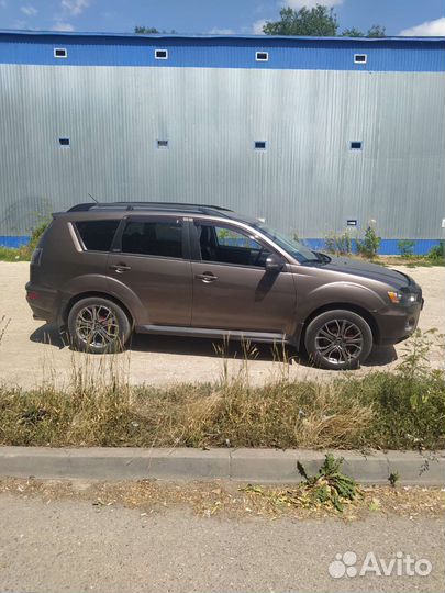 Mitsubishi Outlander 2.4 CVT, 2012, 158 000 км