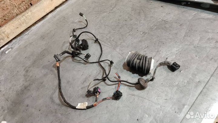 Проводка двери передней правой Volkswagen Passat