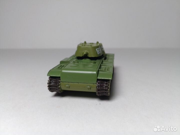 Танки кв-1/кв-1С 1:72