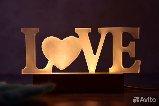 Светильник из эпоксидной смолы love