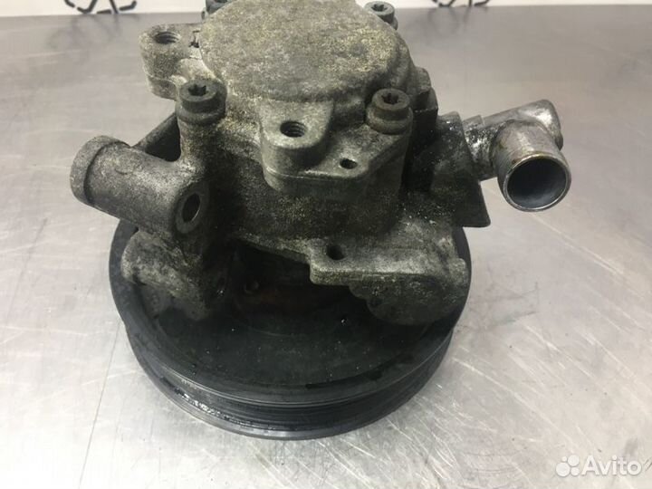 Насос гидроусилителя руля Mercedes C-Class W203