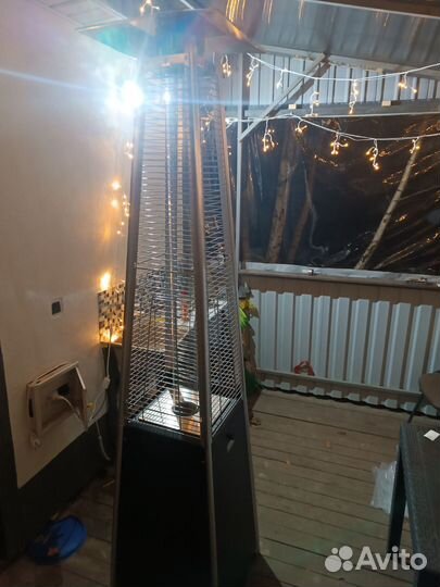 Уличный газовый обогреватель пирамида