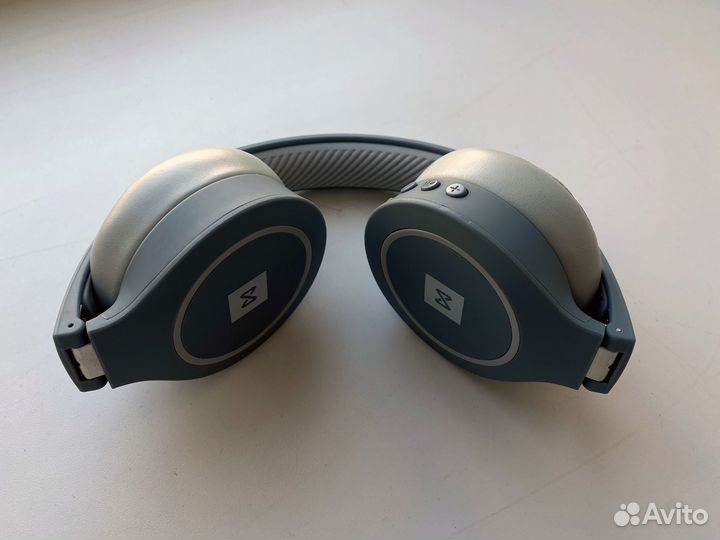 Беспроводные Bluetooth наушники