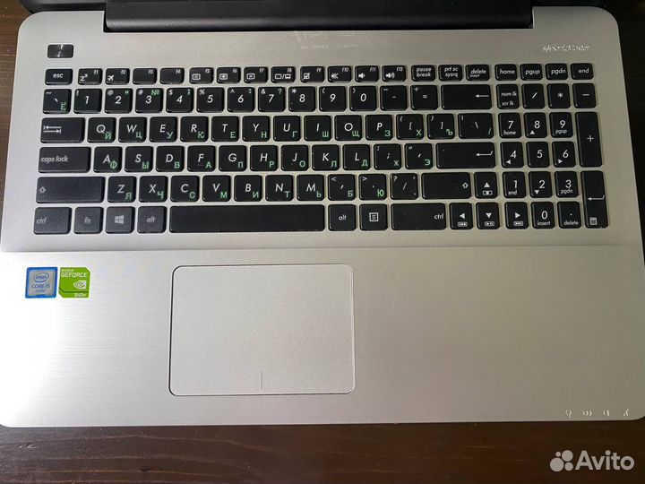 Ноутбук Asus X555U