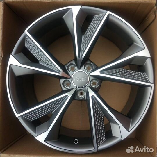Новые диски R19 на Audi A5