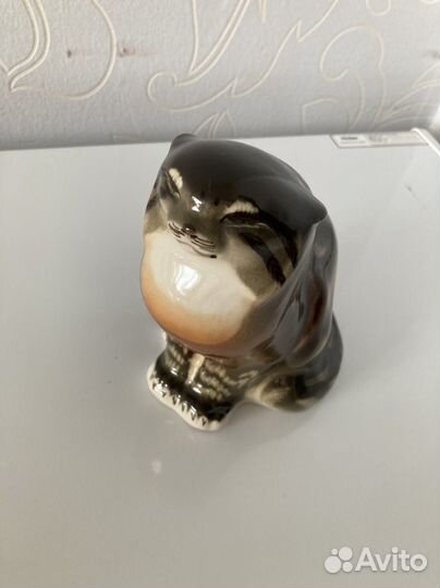 Фарфоровая статуэтка Кот Манул лфз