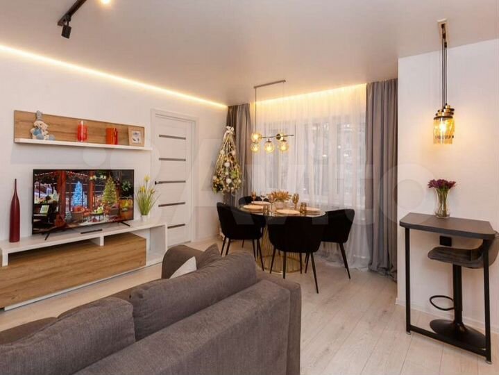 2-к. квартира, 44 м², 2/4 эт.