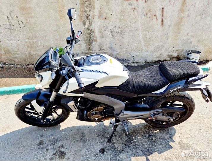 Bajaj Dominar 400