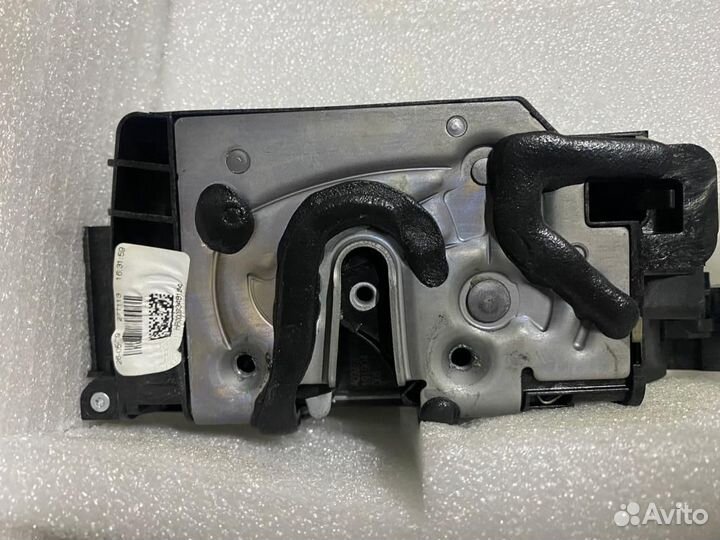 Замок двери Mercedes-Benz S-Класс W222