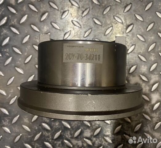 Втулка 20Y-70-34211