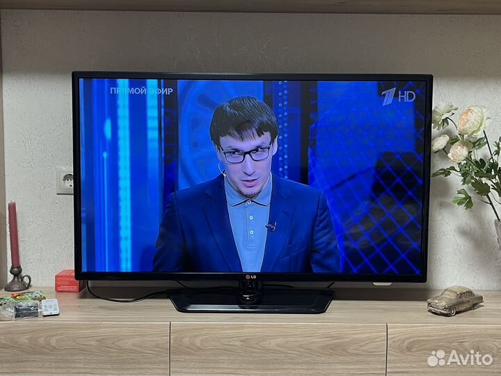 Телевизор LG 42