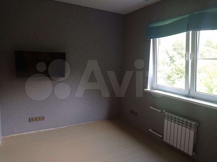 Дом 240 м² на участке 6,7 сот.