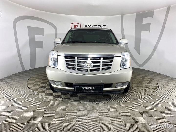 Cadillac Escalade 6.2 AT, 2008, 252 961 км