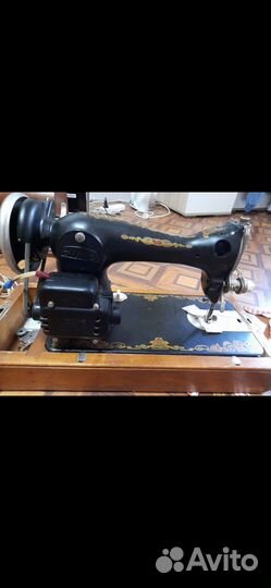 Швейная машина мш-2 1970 год