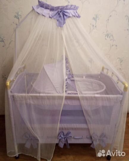 Детская кроватка