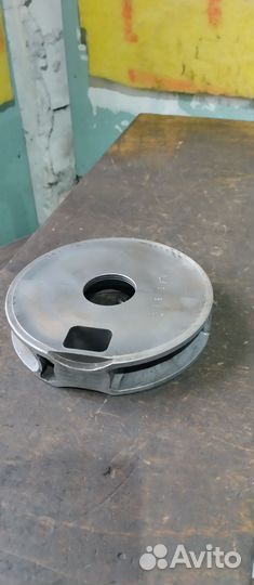 Центральная опора коленвала Ява 634