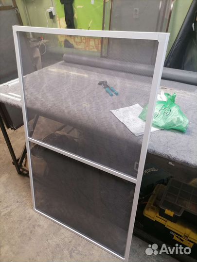 Москитные сетки на пластиковые окна