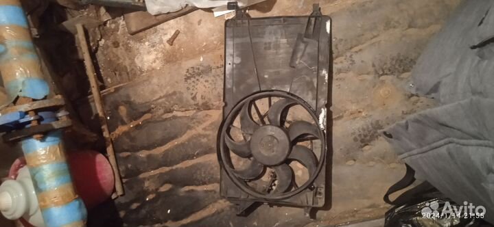 Вентилятор ford focus 2