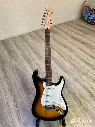 Продам fender squier bullet Stratocaster