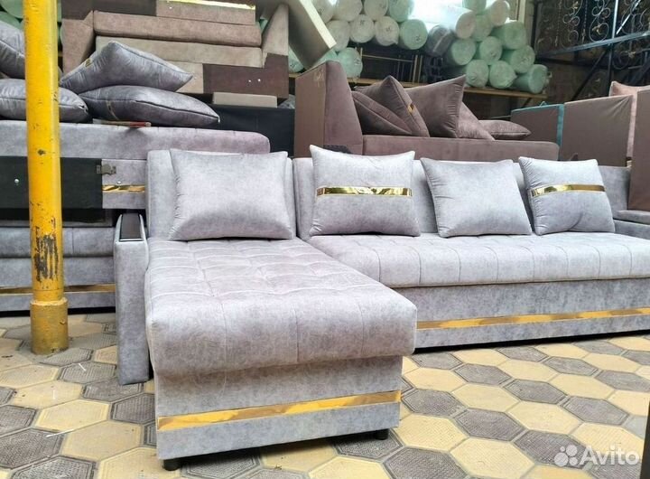 Угловой диван в наличии не б/у