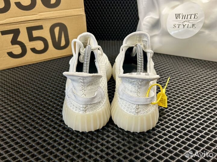 Кроссовки Adidas Yeezy Boost 350 V2 (White)