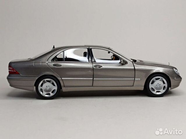 Mercedes S600 W220 Bronze 1:18 Norev