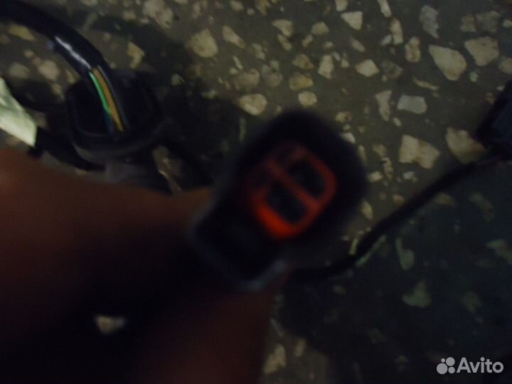 Электропроводка (крышки багажника) (Ford Kuga)