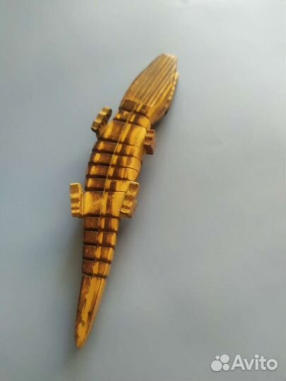 Фигурка крокодил дерево Тунис