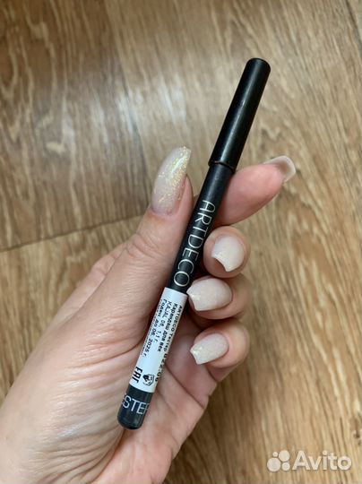 Черный карандаш для глаз Artdeco