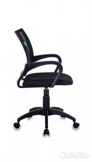 Компьютерное кресло новое