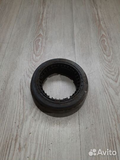 Подшипник опоры стойки Nissan X-trail T32