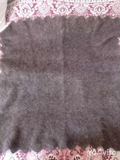 Пуховая шаль (платок)