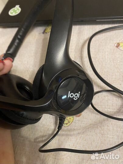 Наушники Logi