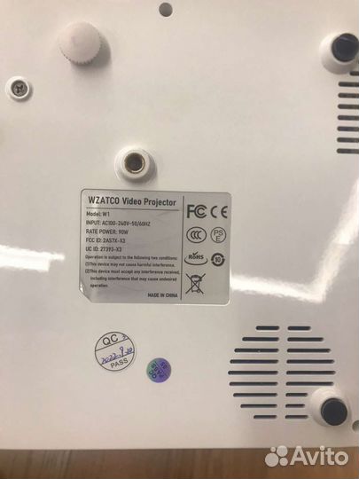 Видеопроектор