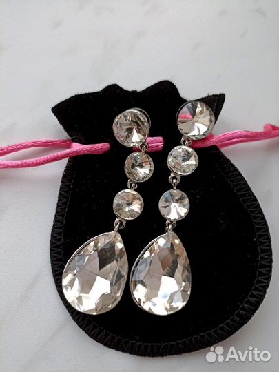 Шикарные серьги с камнями