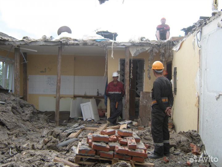 Демонтаж домов зданий снос построек сооружений